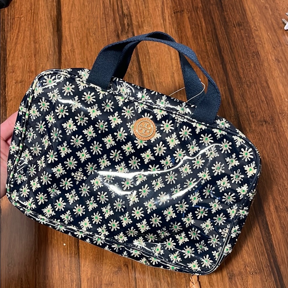 Tory Burch Cosmetic Bag - Picture 2 of 10